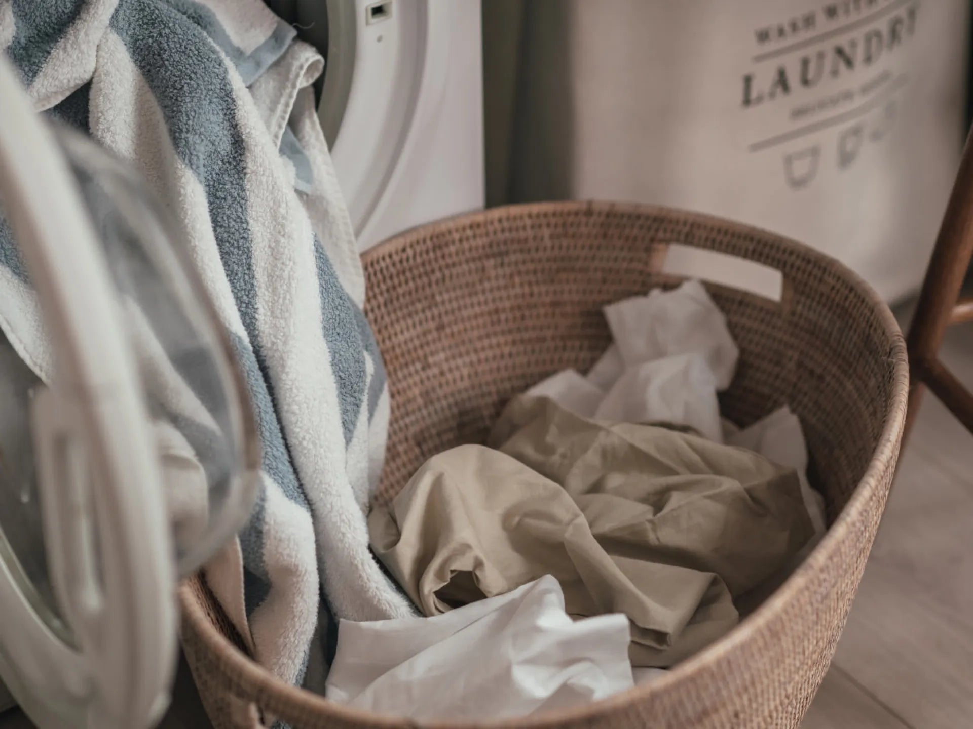 Dry laundry fast